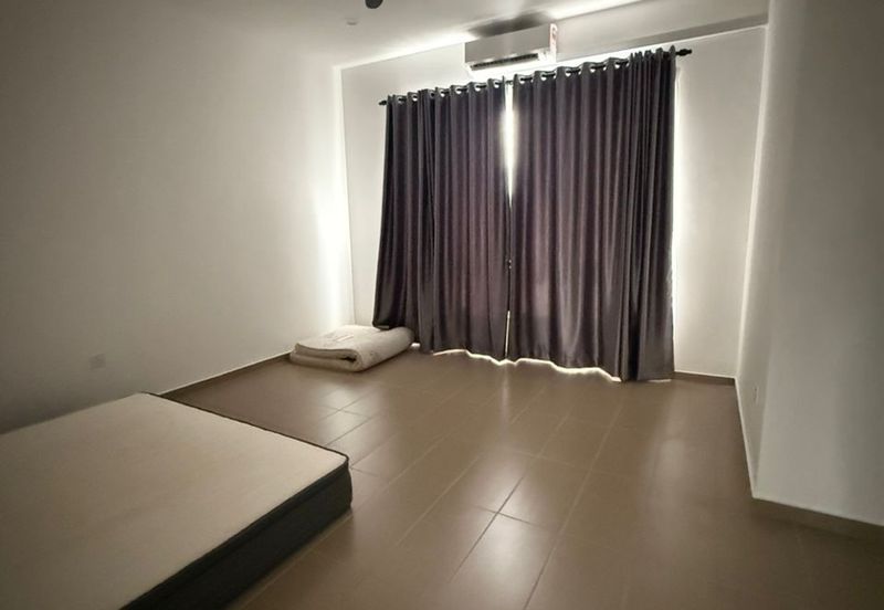 [22x70-Partially Furnished ] 2 Sty Carnus Setia Ecohill 2 For Rent
