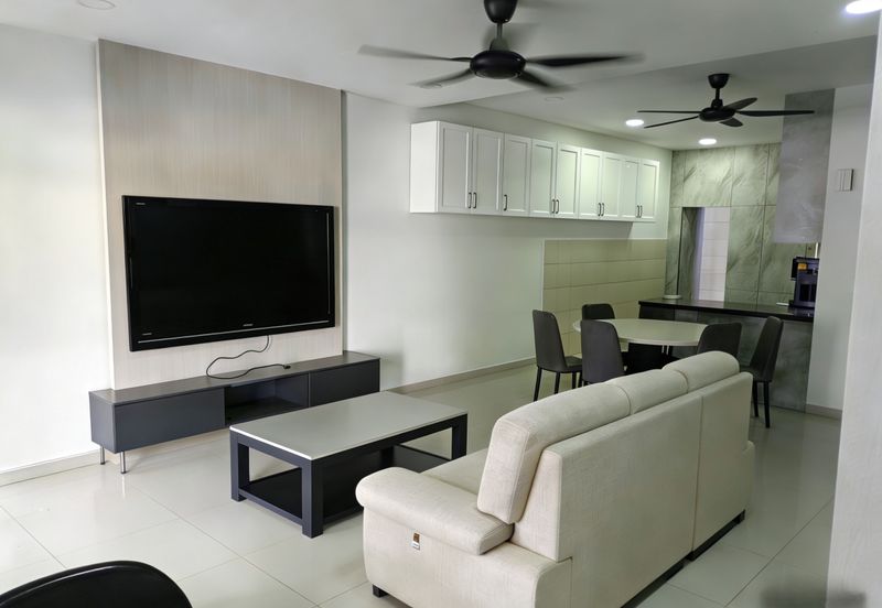 Albury at Mahkota Hills