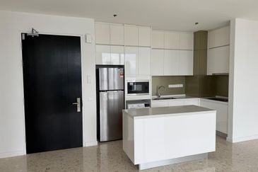 Pavilion Ceylon Hill