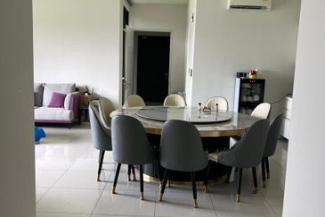 Mayfair Residences @ Pavilion Embassy