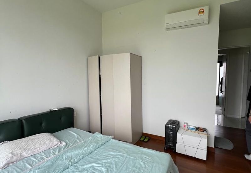 Mayfair Residences @ Pavilion Embassy