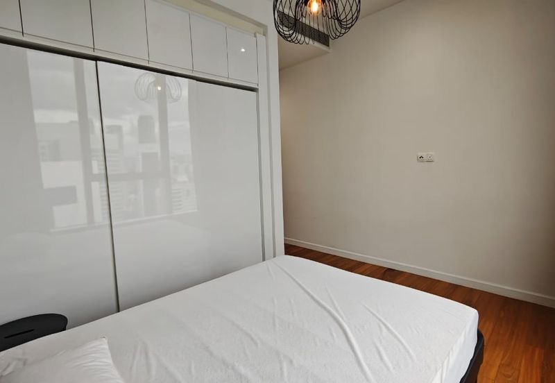 Pavilion Ceylon Hill