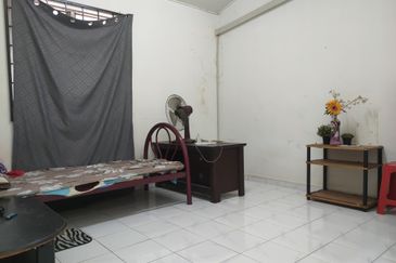 Jalan Taman Perindustrian Puchong 1/32