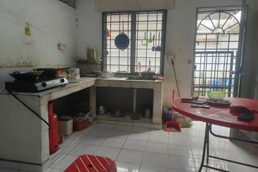 Jalan Taman Perindustrian Puchong 1/32