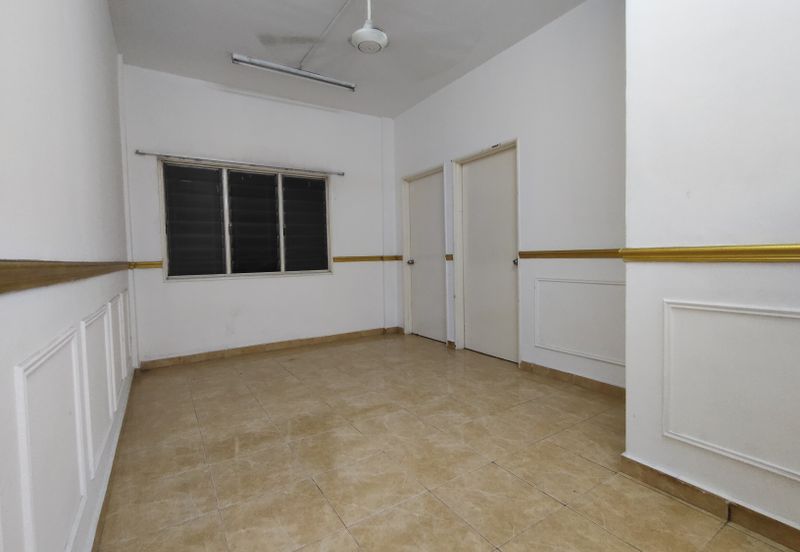 Seri Markisa Puchong Tekali 3 Bedrooms Basic Unit for Rent