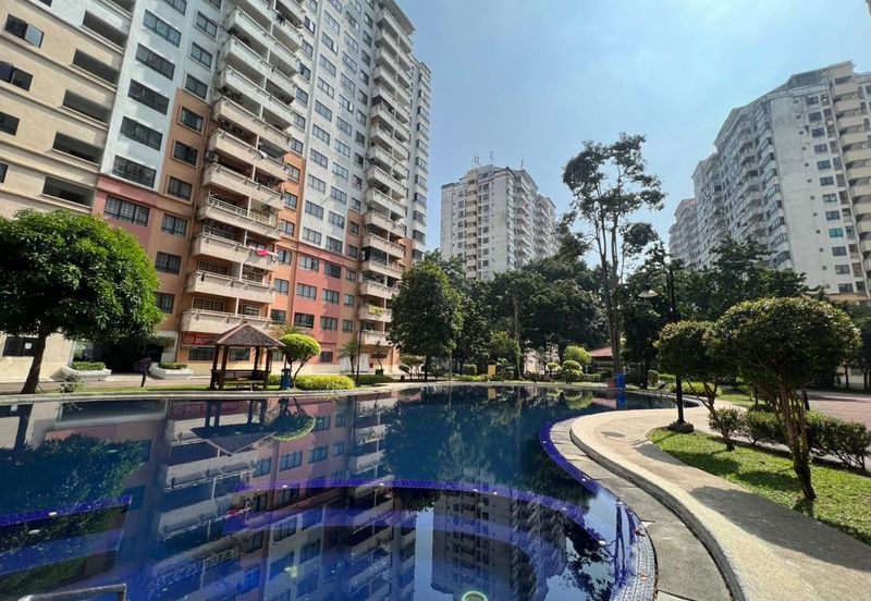 Vista Millennium Condominiums