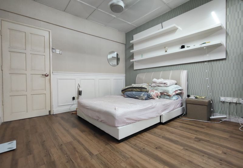 Jalan Puchong Utama 8/5A