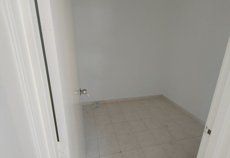 Taman Tasik Prima PU7B Double Storey Terrace House End Lot for Sale