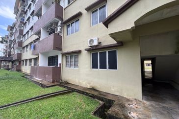 Sri Kenari Apartment