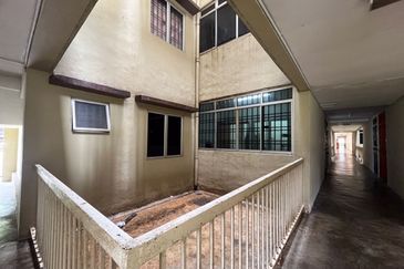 Sri Kenari Apartment