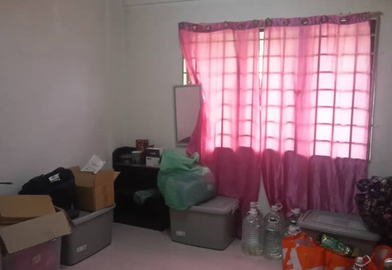 Lily & Jasmine Apartment