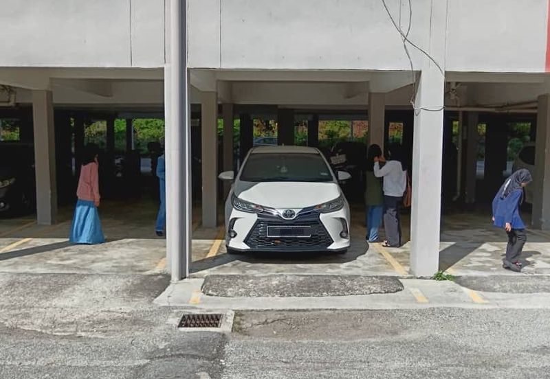 Taman Putri Kulai Flat