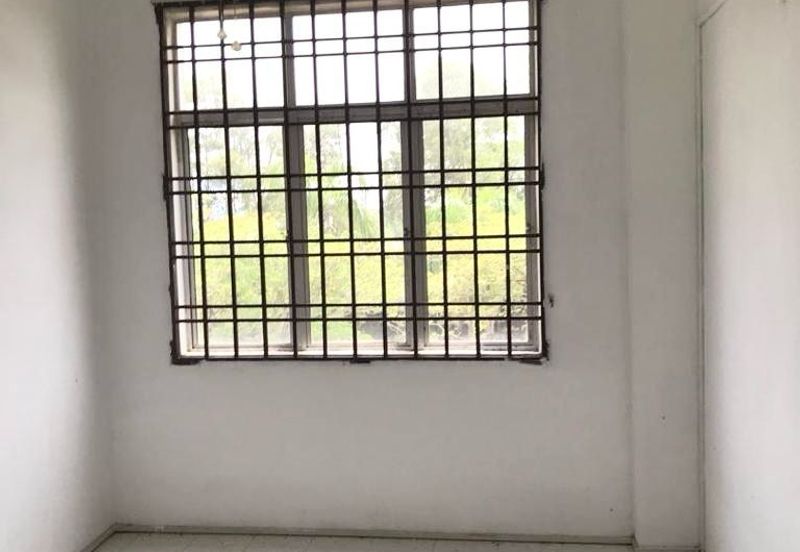 Summer Park Townhouse (Pangsapuri Alam Jaya), Bandar Baru Seri Alam