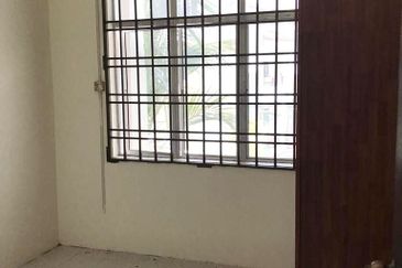 Summer Park Townhouse (Pangsapuri Alam Jaya), Bandar Baru Seri Alam