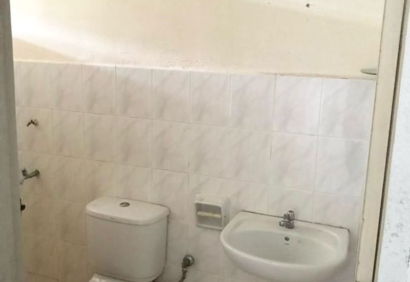 Summer Park Townhouse (Pangsapuri Alam Jaya), Bandar Baru Seri Alam