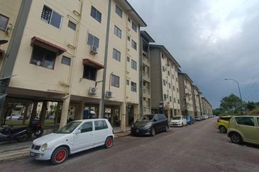 Pangsapuri Nuri, Bandar Baru Kangkar Pulai