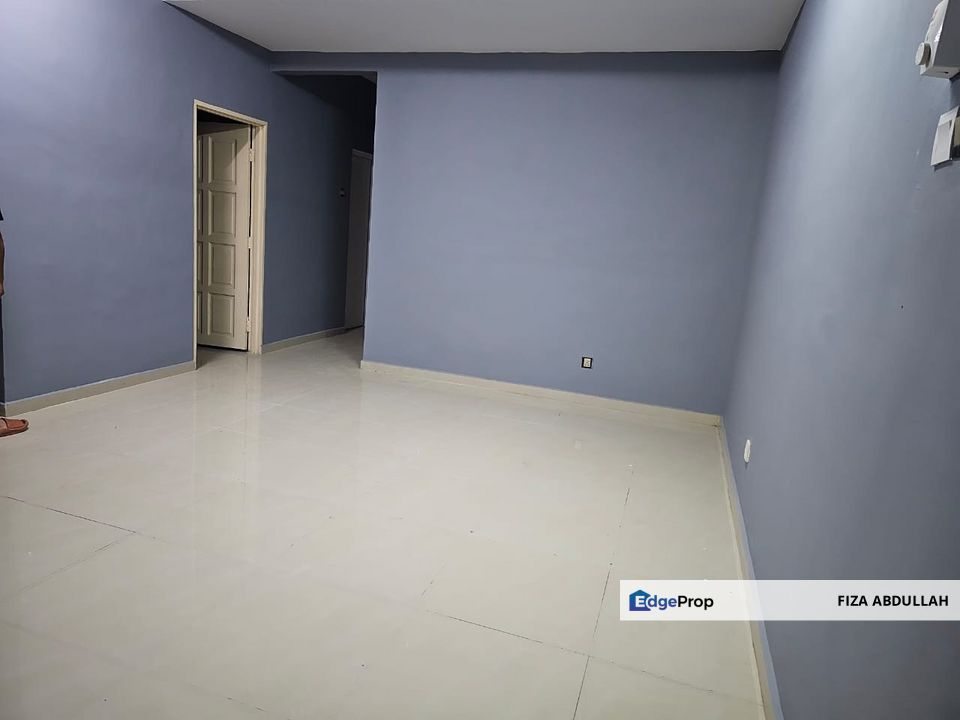 Titiwangsa Aparment Bandar Baru Uda Johor Bahru Fully Renovated Below Market Full loan Ciq Tampoi Kempas, Johor, Johor Bahru