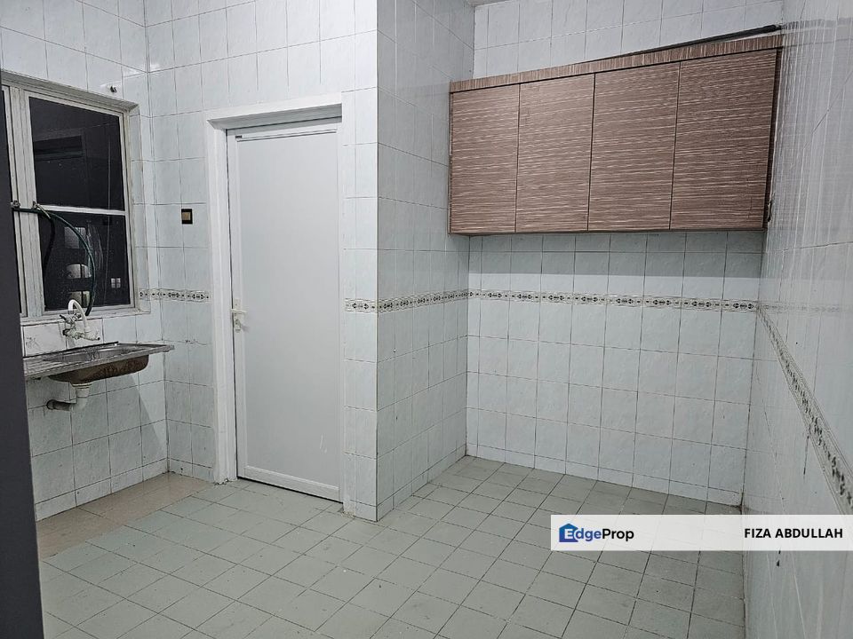 Titiwangsa Aparment Bandar Baru Uda Johor Bahru Fully Renovated Below Market Full loan Ciq Tampoi Kempas, Johor, Johor Bahru