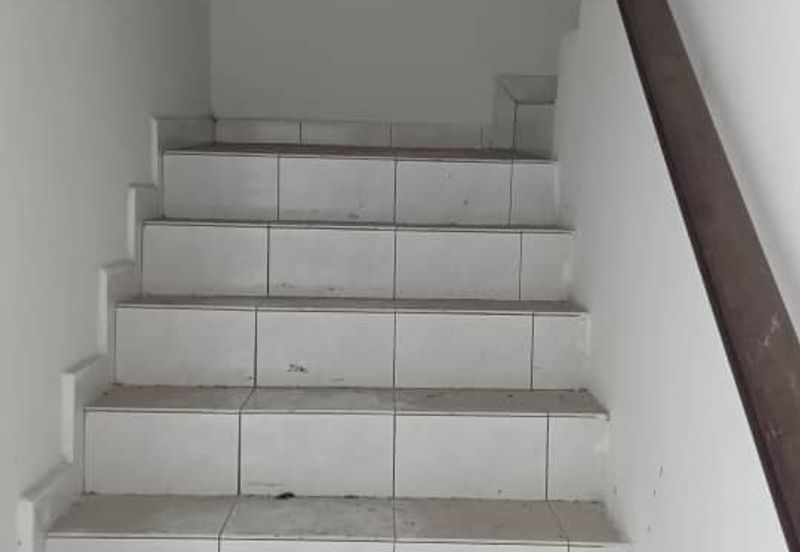 Summer Park Townhouse (Pangsapuri Alam Jaya), Bandar Baru Seri Alam