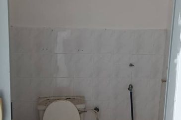 Summer Park Townhouse (Pangsapuri Alam Jaya), Bandar Baru Seri Alam