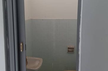 Summer Park Townhouse (Pangsapuri Alam Jaya), Bandar Baru Seri Alam