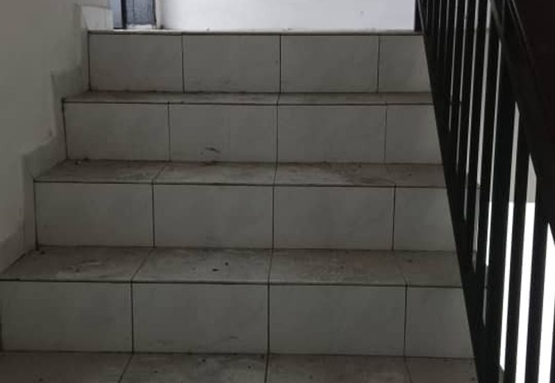 Summer Park Townhouse (Pangsapuri Alam Jaya), Bandar Baru Seri Alam