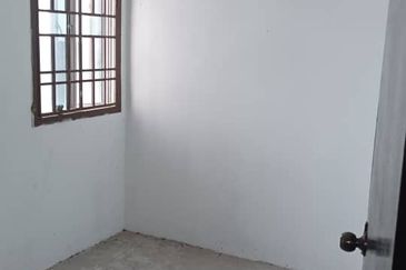 Summer Park Townhouse (Pangsapuri Alam Jaya), Bandar Baru Seri Alam