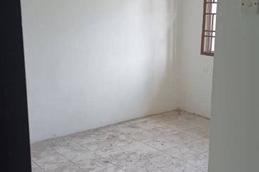 Summer Park Townhouse (Pangsapuri Alam Jaya), Bandar Baru Seri Alam