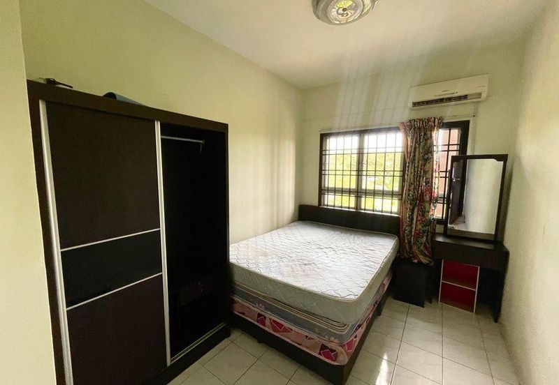 Dwi Mahkota Condominium