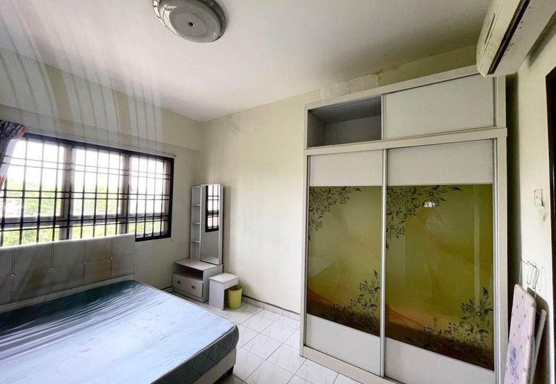 Dwi Mahkota Condominium