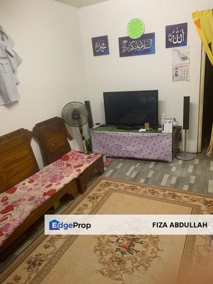 Below Market Flat Cempaka Blok 7, taman Cempaka Tampoi Johor Bahru Johor. kempas CIQ Angsana , Johor, Johor Bahru
