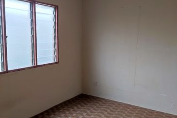 Flat Tasek 64, Bandar Baru Seri Alam