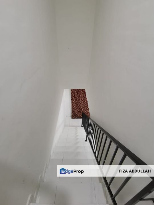 Taman Bukit Pertama , Bukit Siput Jalan Bukit Pertama Segamat Johor Full Loan, Johor, Segamat