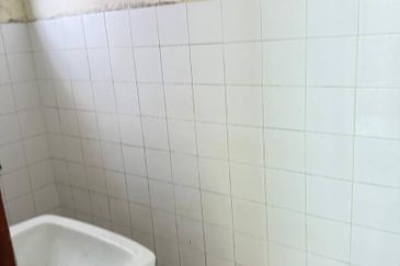 Flat Tasek 64, Bandar Baru Seri Alam