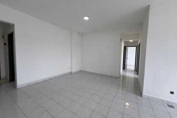 Dwi Mahkota Condominium