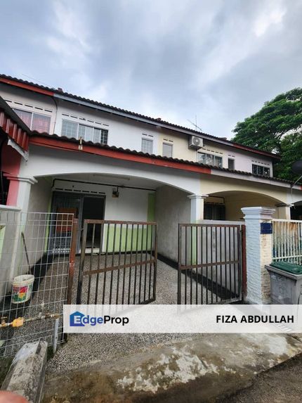 Taman Kota Masai Pasir Gudang Jalan Pulasan  Fully Renovated ada Table Top Full Loan carporch, Johor, Pasir Gudang