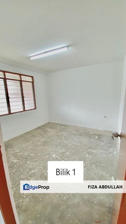 Fully Renovated Flat Taman Desa Rakyat Pasir Gudang Johor Masai MMHE CIQ Below MArket, Johor, Pasir Gudang