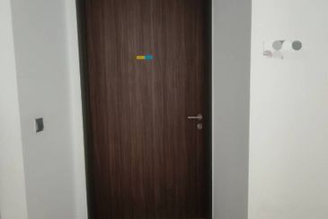 SKS Habitat Apartment, Larkin