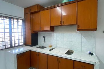 Flat Tasek 64, Bandar Baru Seri Alam