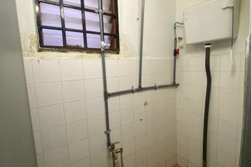 Flat Tasek 64, Bandar Baru Seri Alam