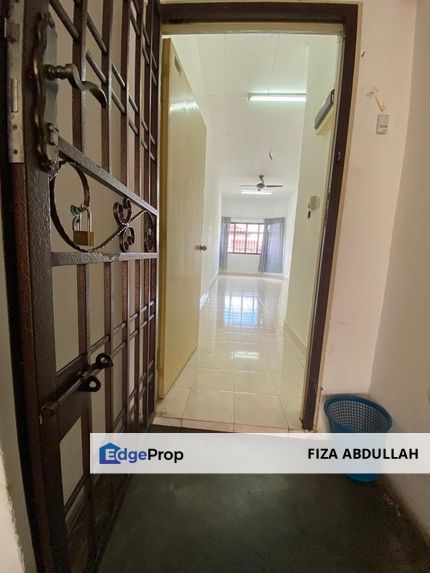 Tingkat 1 . No Agent Fee  Vista Apartment Bandar BAru Seri Alam Masai Johor MMHE UITM CIQ UNIKL Hospital Full Loan , Johor, Masai