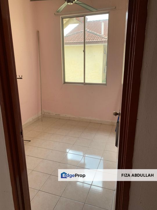 Full Loan Aparment Larkin Indah Below MArket near CIQ LArkin Johor Bahru, Johor, Johor Bahru