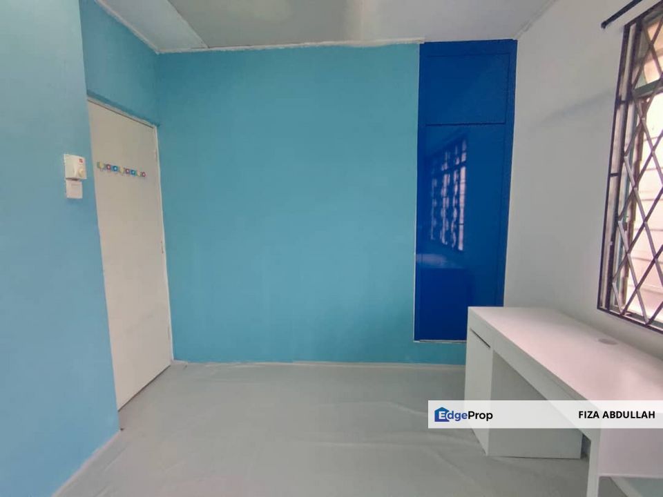 Double Storey Terrace House Fully Renovated di Jalan Gelam, Masai Jual Rumah Corner Lot 3 Bilik, 2 Bilik Air, Taman Rinting, Masai, Johor, Masai