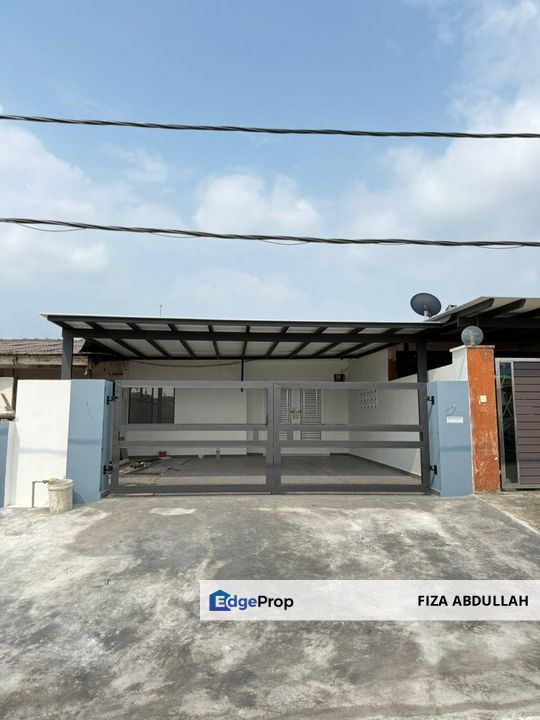 PROMOSI! Fully Renovated Single Storey, Jalan Dahlia Taman Dahlia Tampoi | 3R2B | Non-Bumi | Near CIQ | johor bahru Sesuai untuk duduk sendiri/pela, Johor, Tampoi