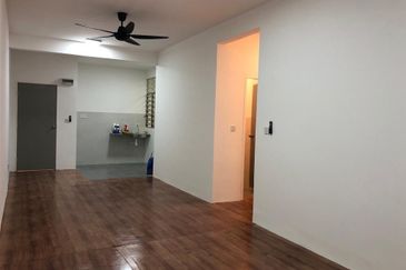 Pangsapuri Flora Damai