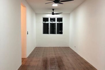 Pangsapuri Flora Damai