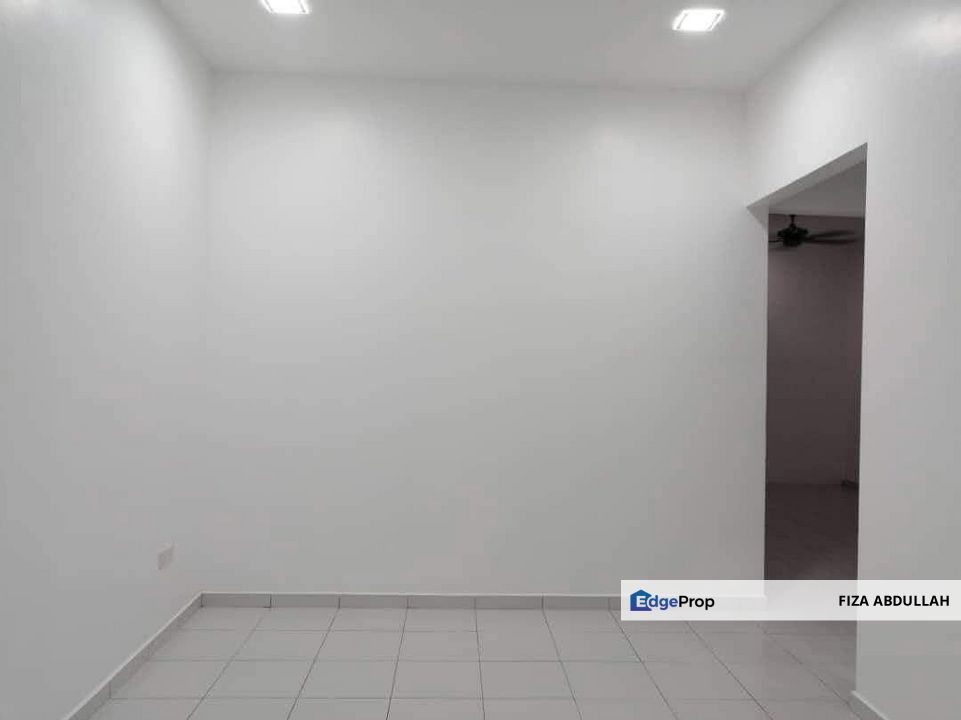 Rumah Besar Boleh Full Loan  Single Storey house Jalan Lagenda  Taman Lagenda Putra Kulai Johor , Johor, Kulai