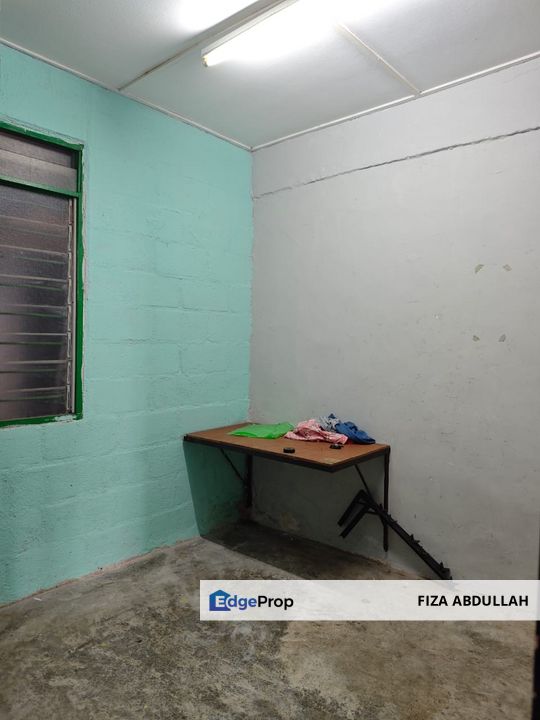 Below Market Boleh Full Loan Flat Temenggong Kulai Johor 3 bilik 1 bilik Air, Johor, Kulai