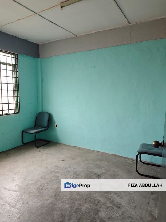 Below Market Boleh Full Loan Flat Temenggong Kulai Johor 3 bilik 1 bilik Air, Johor, Kulai