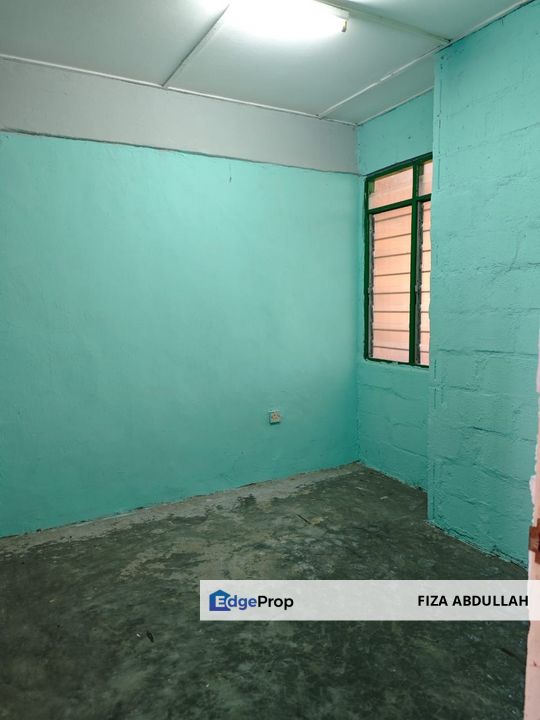 Below Market Boleh Full Loan Flat Temenggong Kulai Johor 3 bilik 1 bilik Air, Johor, Kulai